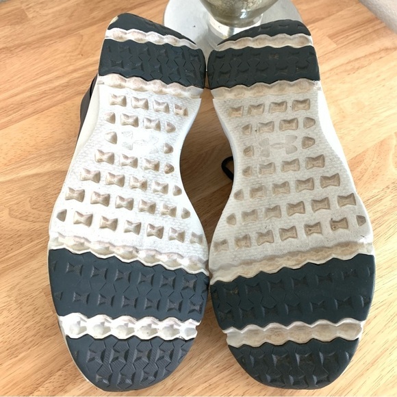 UNDER ARMOUR Drift right into the lead with the UA Drift RN running shoe Size 10 - Picture 3 of 13